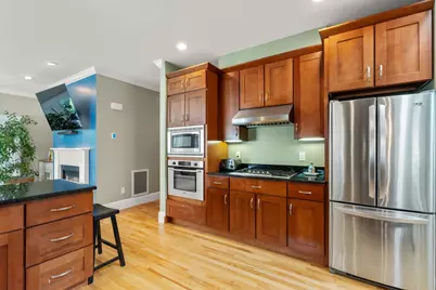 31 Hathaway Pond Cir #31, Rochester, MA 02770 - Photo 7