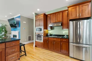31 Hathaway Pond Cir, Rochester, MA 02770 - Photo 7