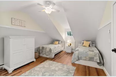 31 Hathaway Pond Cir #31, Rochester, MA 02770 - Photo 25