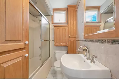 30 Woodrow Ave, Haverhill, MA 01830 - Photo 9