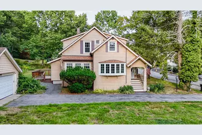 30 Woodrow Ave, Haverhill, MA 01830 - Photo 1