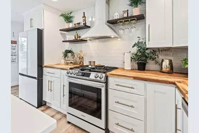 69 Main St, Charlton, MA 01507 - Photo 13