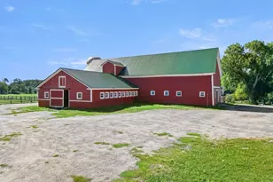 87 S Hampton Rd, Amesbury, MA 01913 - Photo 21
