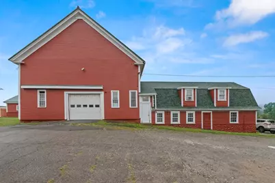 87 S Hampton Rd, Amesbury, MA 01913 - Photo 11