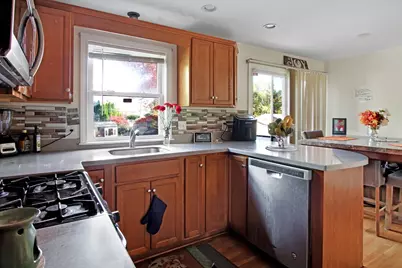 26 Moreland Ave #28, Dedham, MA 02026 - Photo 7