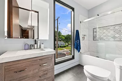 61 Walnut St, Saugus, MA 01906 - Photo 19