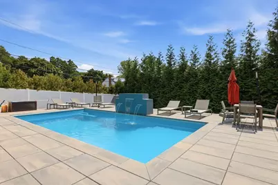 61 Walnut St, Saugus, MA 01906 - Photo 33