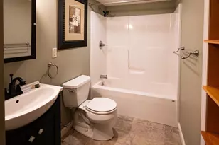 81 Winchester St, Templeton, MA 01436 - Photo 27