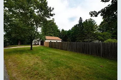 81 Winchester St, Templeton, MA 01436 - Photo 35