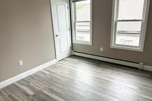 12-14 Vermont Ave, Somerville, MA 02145 - Photo 9