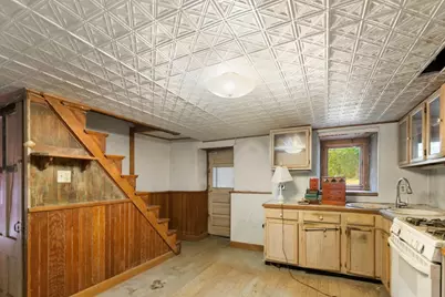 29 Beachview Terrace, Malden, MA 02148 - Photo 5
