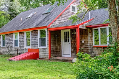 204 Waquoit Hwy, Falmouth, MA 02536 - Photo 3