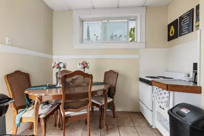 381 Pine St, Fall River, MA 02720 - Photo 17