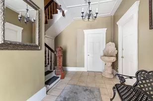 381 Pine St, Fall River, MA 02720 - Photo 9