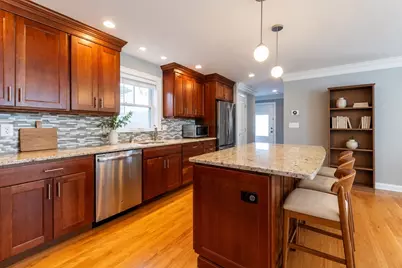 233 Grove St #2, Waltham, MA 02453 - Photo 11