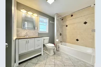 19 Shawmut St #19, Malden, MA 02148 - Photo 5