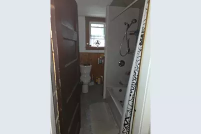 81 Lyndale St, Springfield, MA 01108 - Photo 13