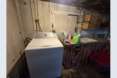 81 Lyndale St, Springfield, MA 01108 - Photo 19