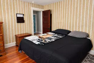 81 Lyndale St, Springfield, MA 01108 - Photo 5
