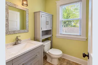 81 Lyndale St, Springfield, MA 01108 - Photo 13