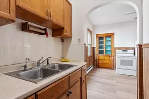 3 Aetna St, Worcester, MA 01604 - Photo 5