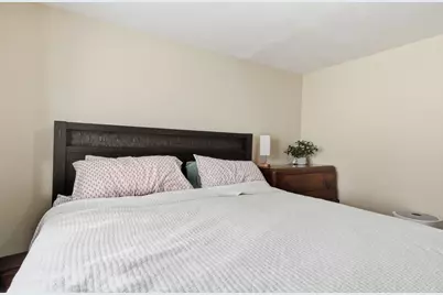 42 N Brook Rd, Springfield, MA 01119 - Photo 17