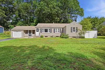 42 N Brook Rd, Springfield, MA 01119 - Photo 1