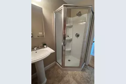112 Porter St #5, Melrose, MA 02176 - Photo 9