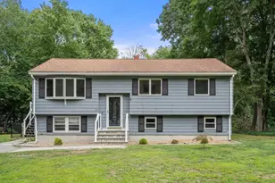 22 Allen Rd, Billerica, MA 01821 - Photo 1