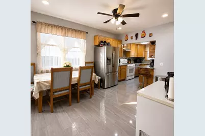 58 Pleasant St, Revere, MA 02151 - Photo 3