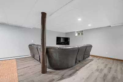 17 Nowell Street, Saugus, MA 01906 - Photo 25