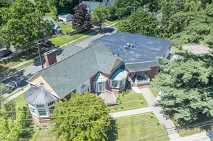 27 Bardwell St, South Hadley, MA 01075 - Photo 1