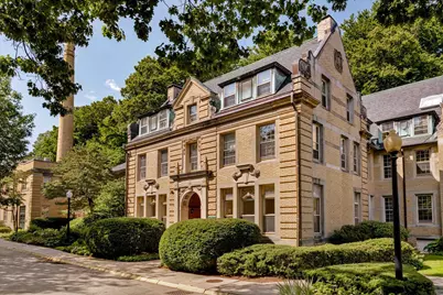 65 Glen Road #H4, Brookline, MA 02445 - Photo 1