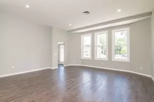 27 Bardwell St, South Hadley, MA 01075 - Photo 5