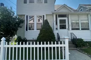 22 South St, North Adams, MA 01247 - Photo 1