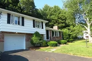 14 Stephen Pl, Newton, MA 02461 - Photo 1
