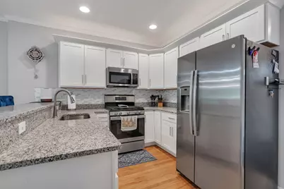 30 Water St #6, Attleboro, MA 02703 - Photo 5