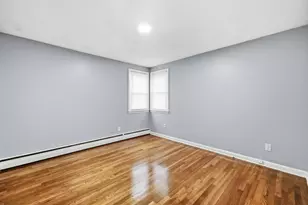 52 Navajo Rd, Springfield, MA 01109 - Photo 7