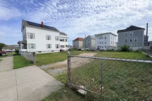 66 Whitman St, New Bedford, MA 02745 - Photo 5