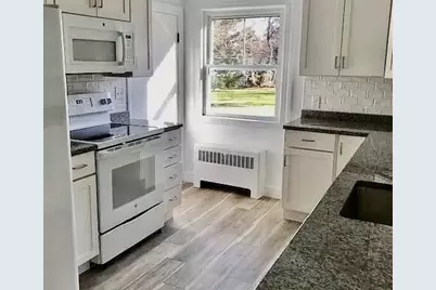 329 Summer St #1, Manchester by the Sea, MA 01944 - Photo 3