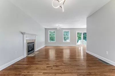 32 Adams St, Foxboro, MA 02035 - Photo 3