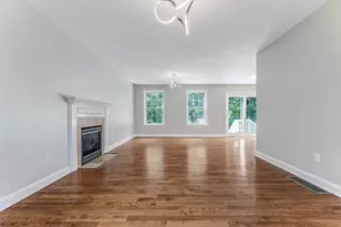32 Adams St, Foxboro, MA 02035 - Photo 3