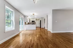 32 Adams St, Foxboro, MA 02035 - Photo 5