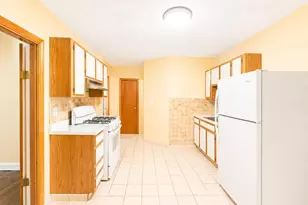 19 Bradford St, Everett, MA 02149 - Photo 13