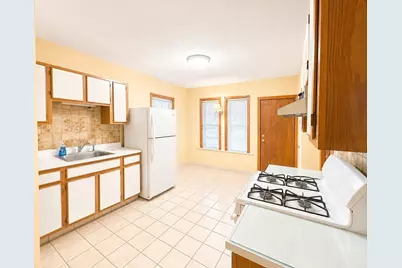 19 Bradford St #2, Everett, MA 02149 - Photo 9