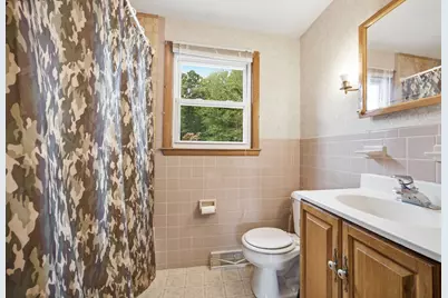 410 Crescent St, East Bridgewater, MA 02333 - Photo 25