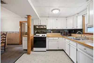 410 Crescent St, East Bridgewater, MA 02333 - Photo 11