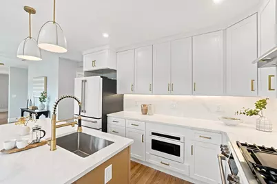 750 Mount Auburn #750, Watertown, MA 02472 - Photo 5