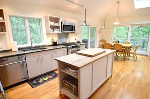 18 Sylvan Ave, Tisbury, MA 02568 - Photo 11