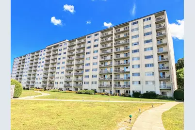 200 Cove Way #513, Quincy, MA 02169 - Photo 1